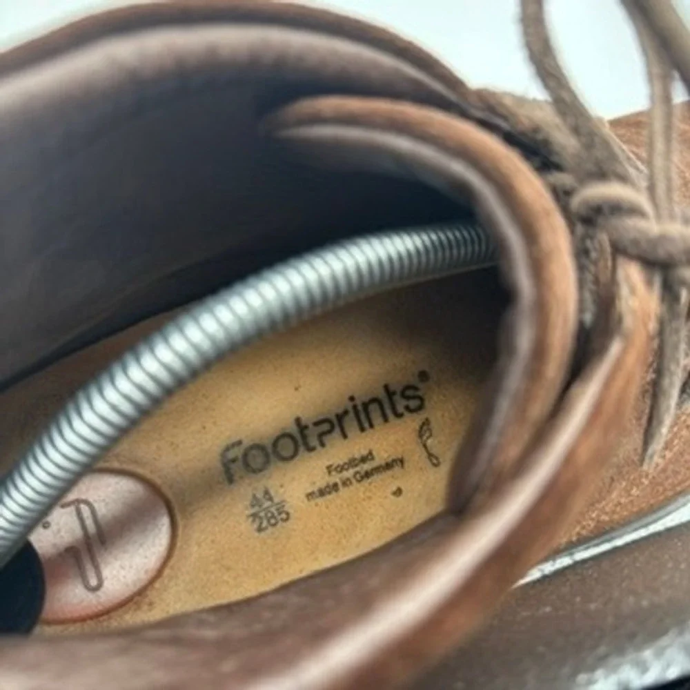 Footprints by Birkenstock Lace Up Boots Mens Sz 44 Brown Suede Chukka Comfort